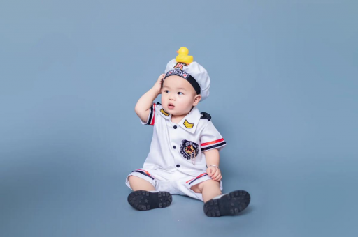 迁西宝宝老摇头怎么回事 迁西宝宝老摇头怎么回事